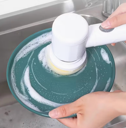 3 in 1 Cleaning Brush